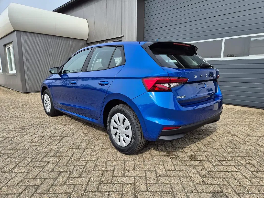 Skoda Fabia - Thumbnail 2