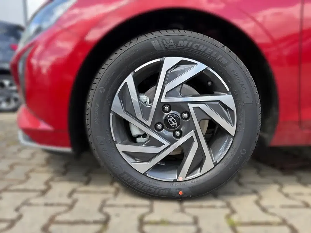 Hyundai i20 - Thumbnail 6