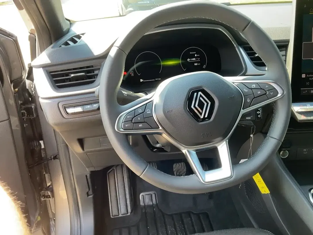 Renault Captur - Thumbnail 9