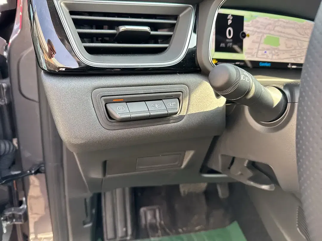 Mitsubishi ASX - Thumbnail 18