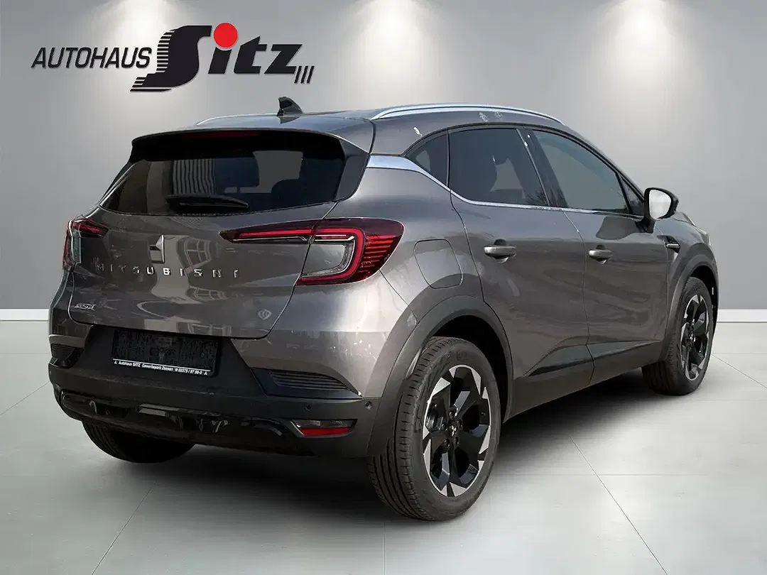 Mitsubishi ASX - Thumbnail 3