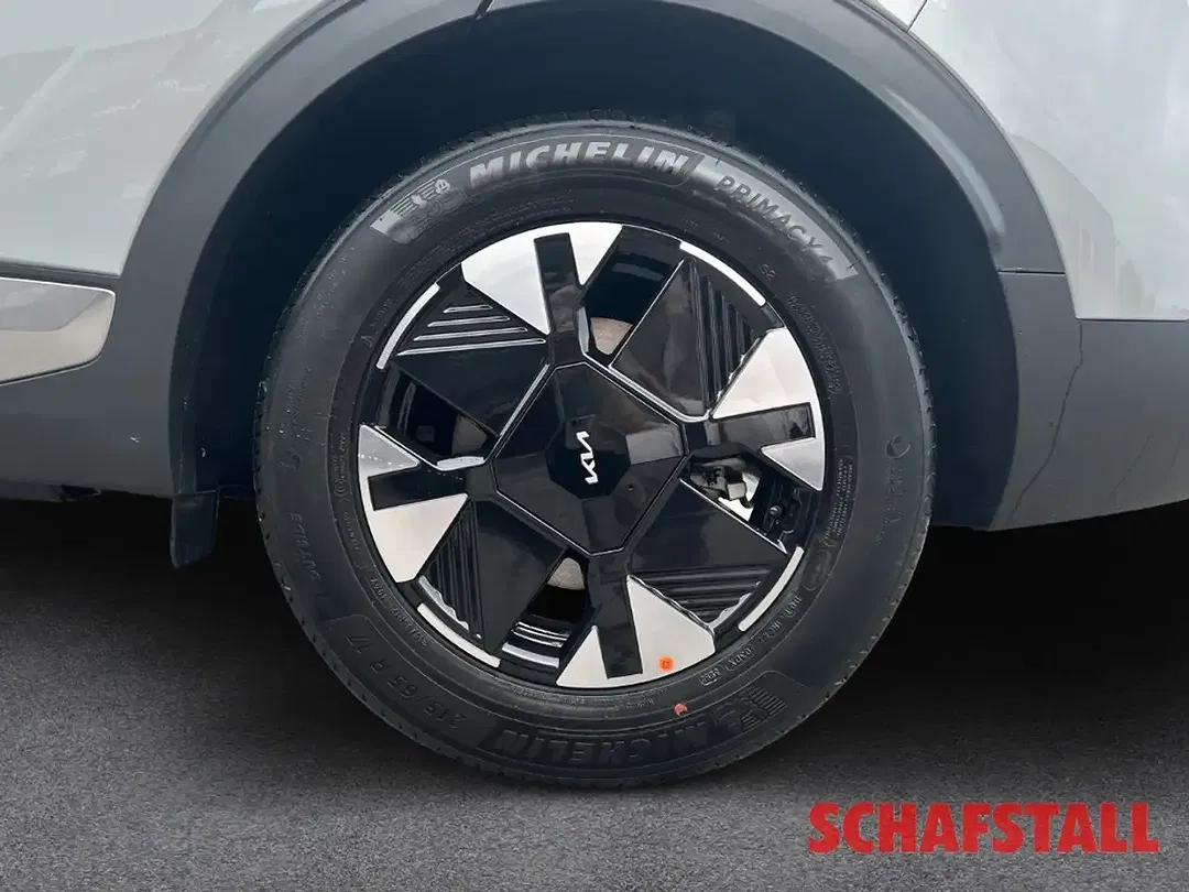 Kia Sportage - Thumbnail 8