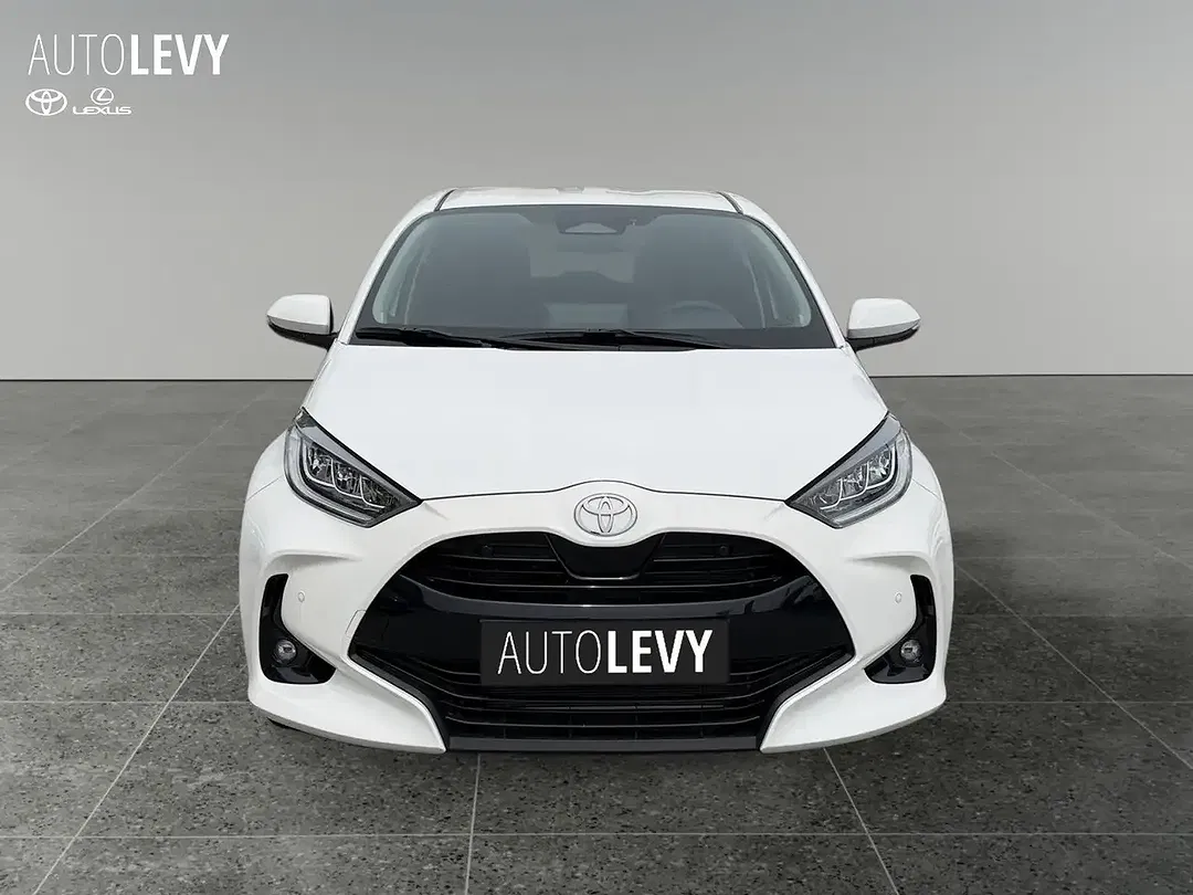 Toyota Yaris - Thumbnail 8