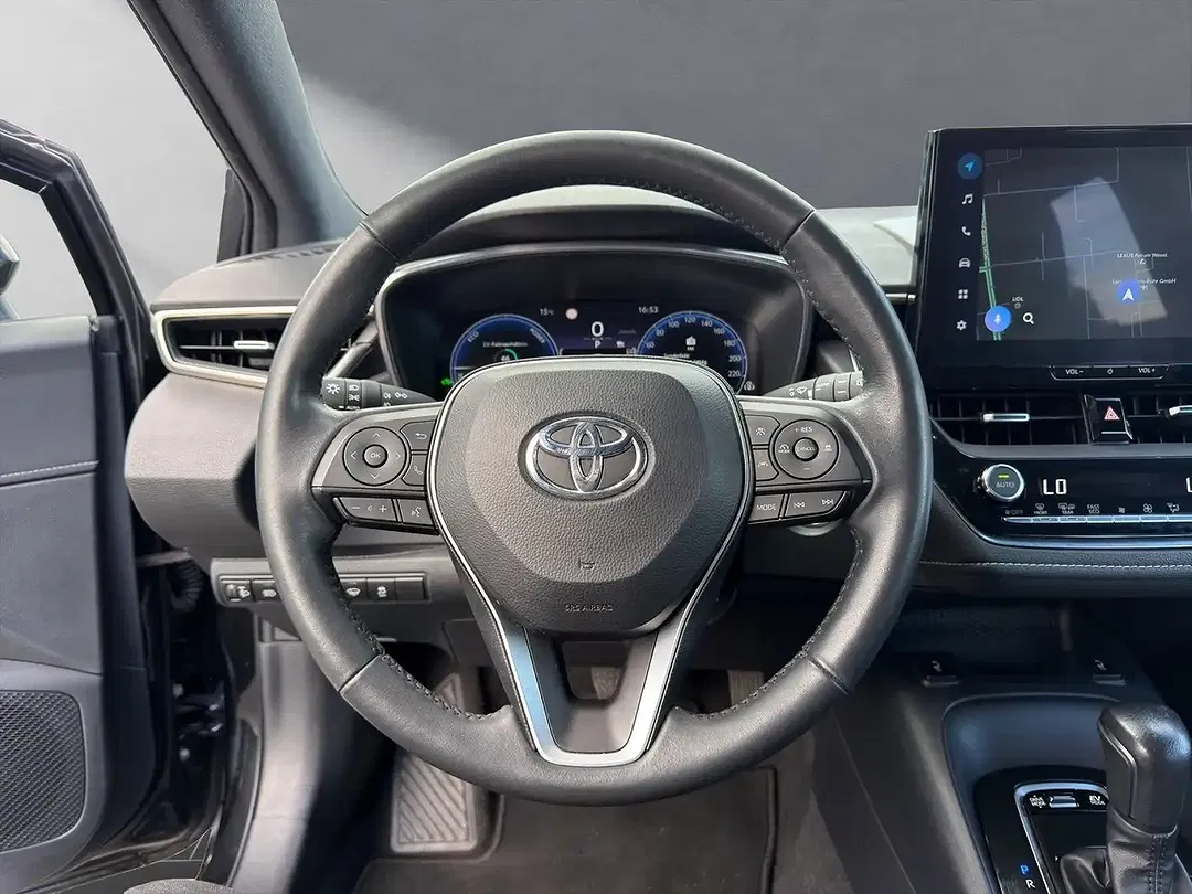 Toyota Corolla - Thumbnail 10