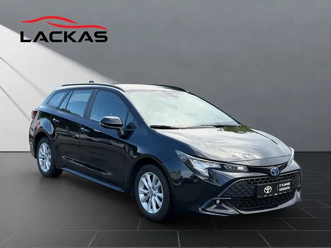 Toyota Corolla - Thumbnail 7