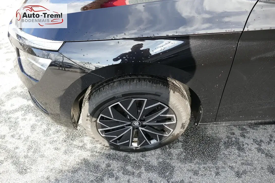 Skoda Kamiq - Thumbnail 9