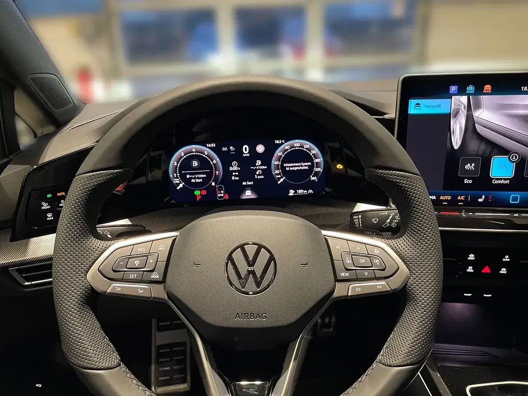 Volkswagen Golf Variant - Thumbnail 10