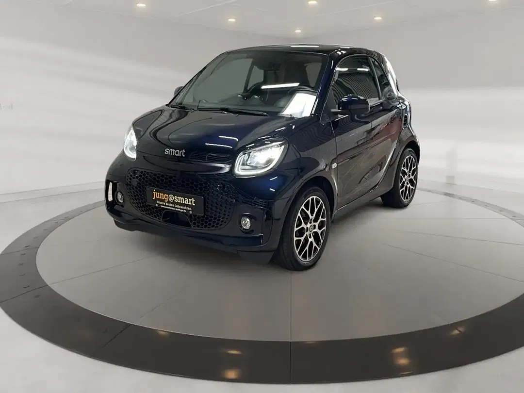 smart forTwo - Thumbnail 1