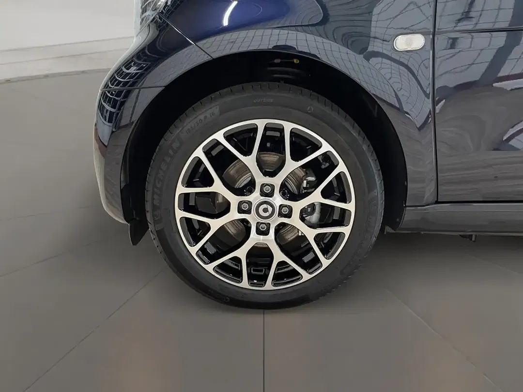 smart forTwo - Thumbnail 8