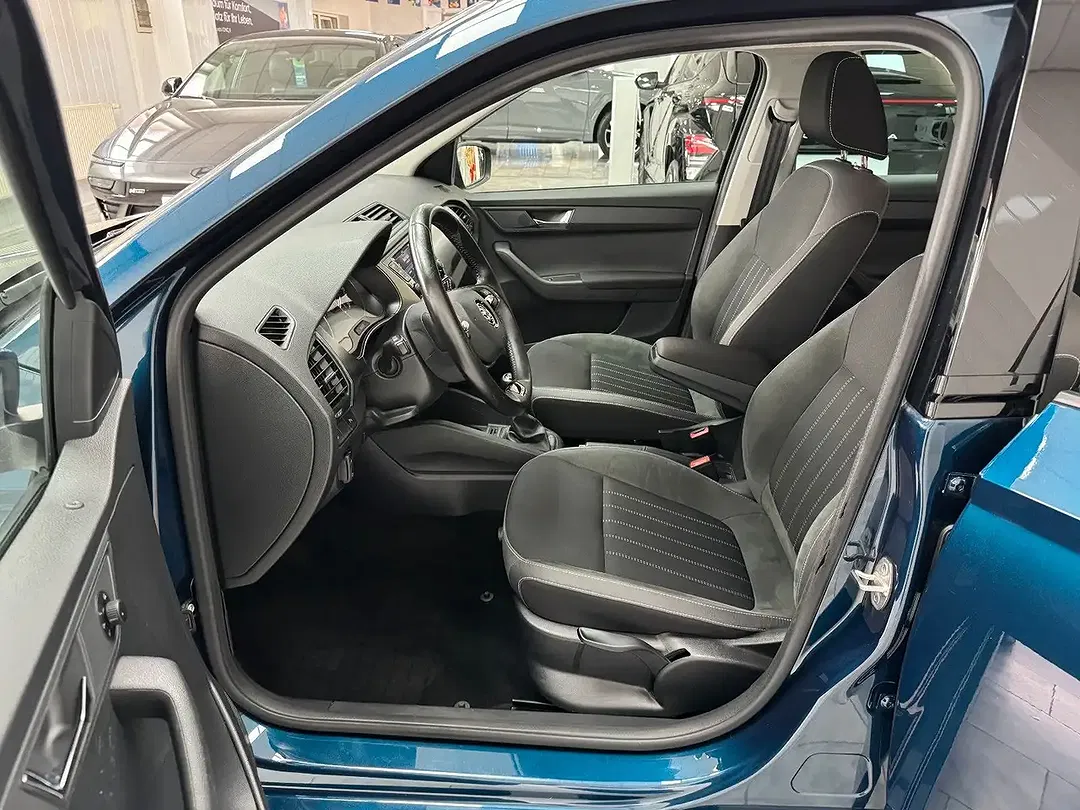 Skoda Fabia - Thumbnail 8