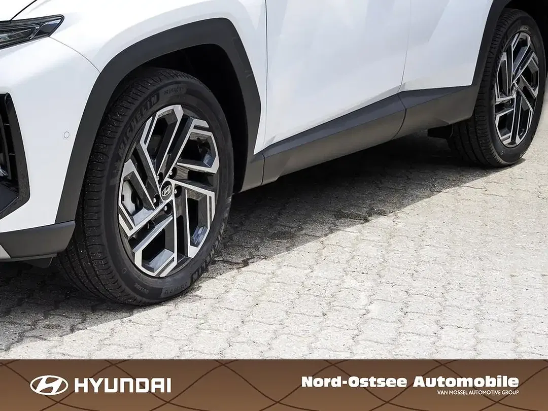 Hyundai TUCSON - Thumbnail 5