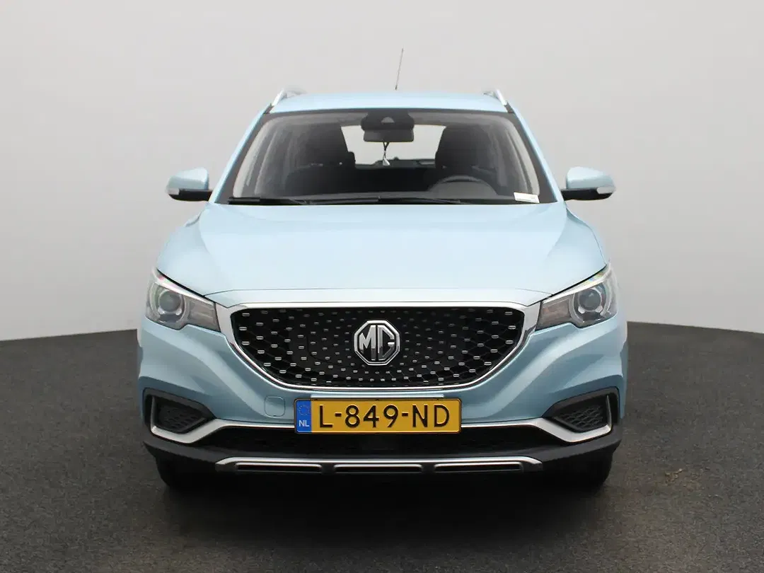 MG ZS - Thumbnail 3