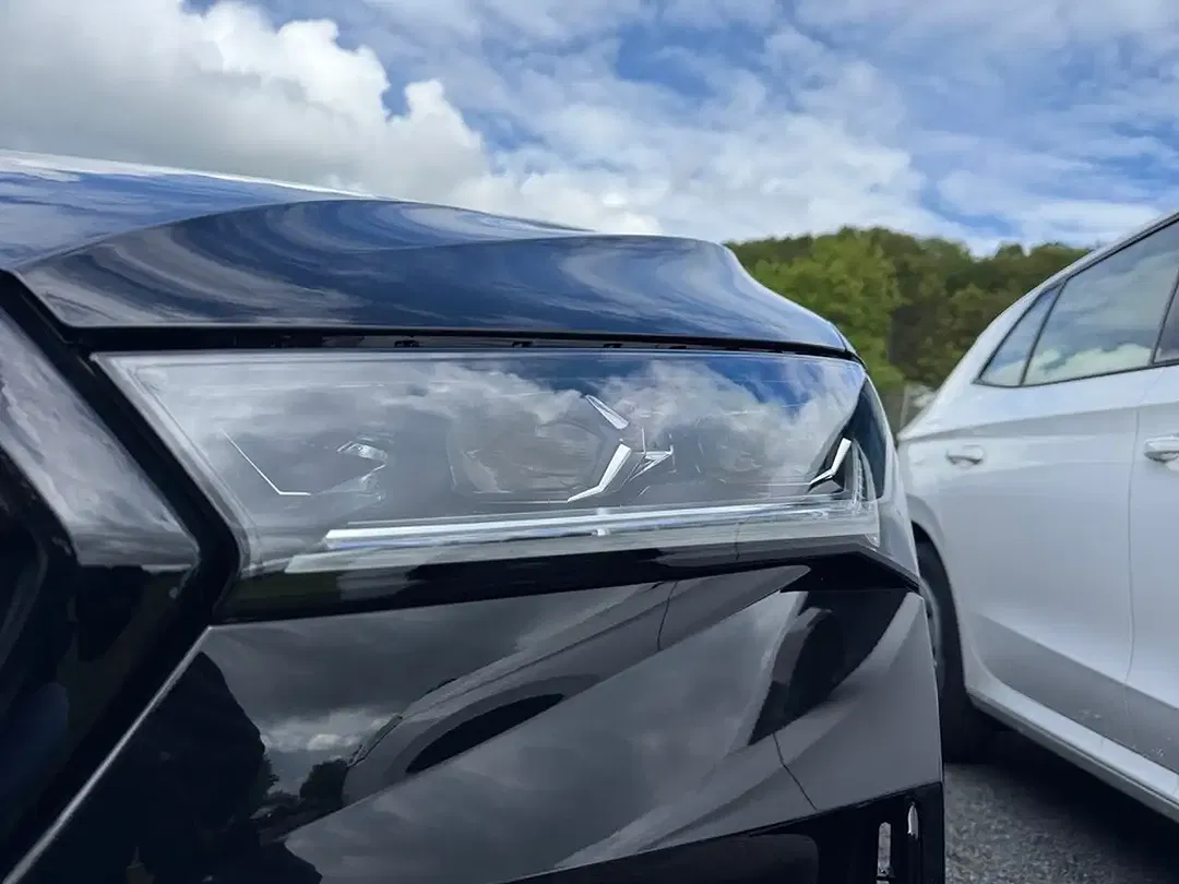 Skoda Superb - Thumbnail 2