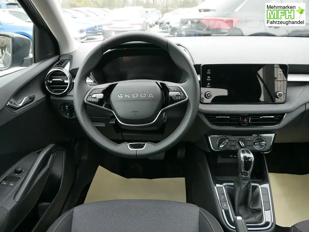 Skoda Fabia - Thumbnail 12