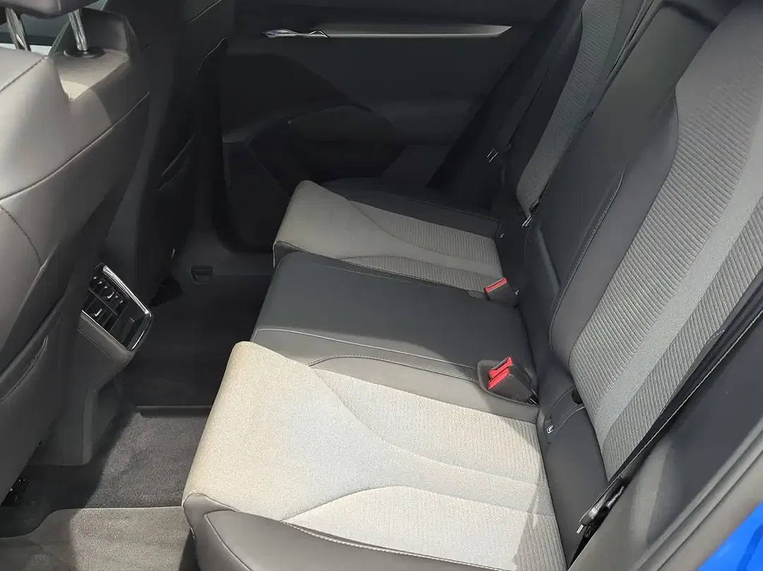 Skoda Enyaq - Thumbnail 3