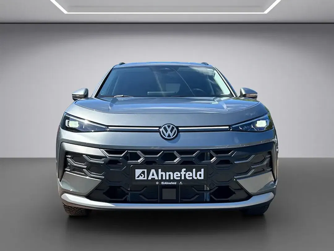 Volkswagen T-Roc - Thumbnail 9