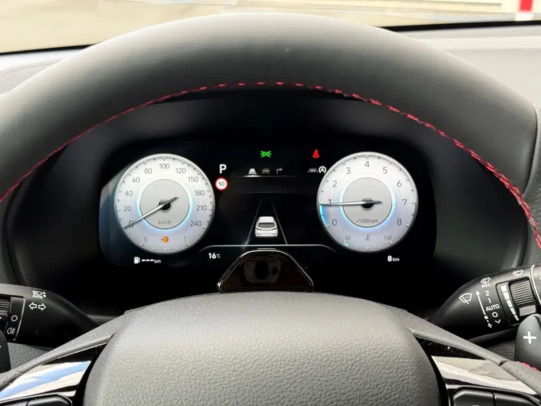 Hyundai i30 - Thumbnail 8