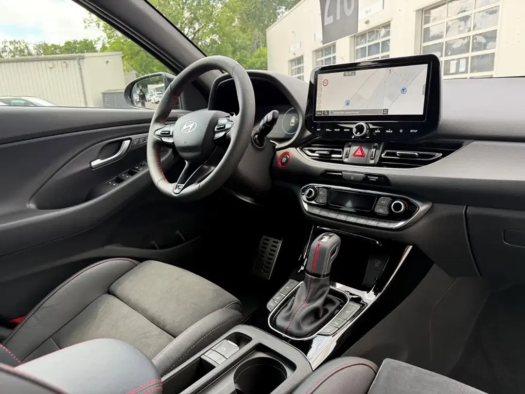Hyundai i30 - Thumbnail 4