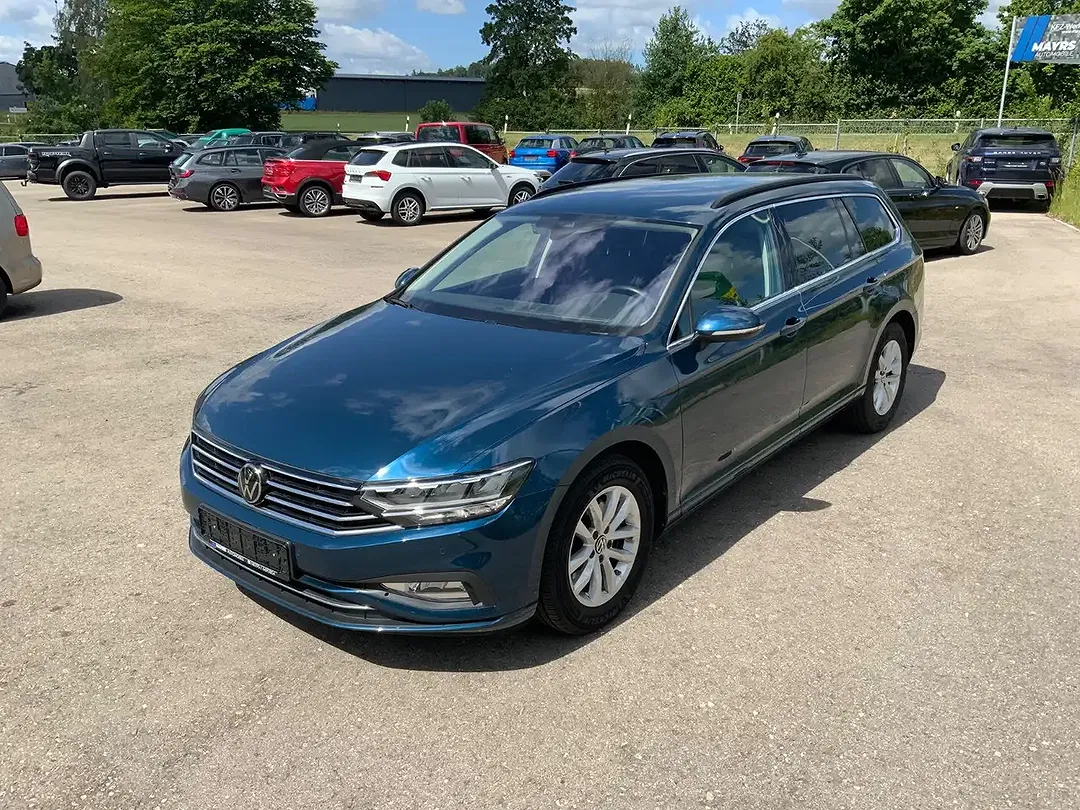 Volkswagen Passat Variant - Thumbnail 3