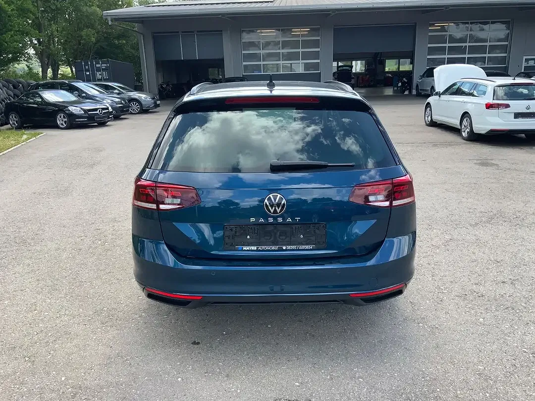 Volkswagen Passat Variant - Thumbnail 5