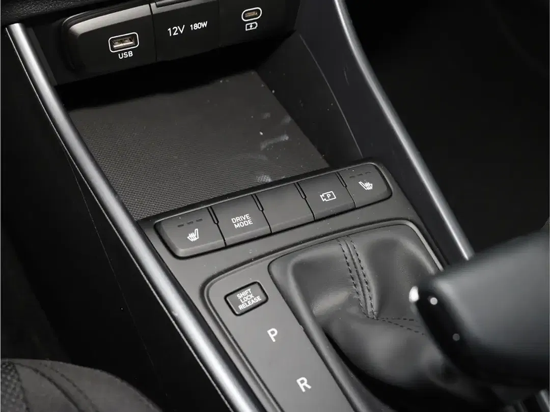 Hyundai i20 - Thumbnail 12