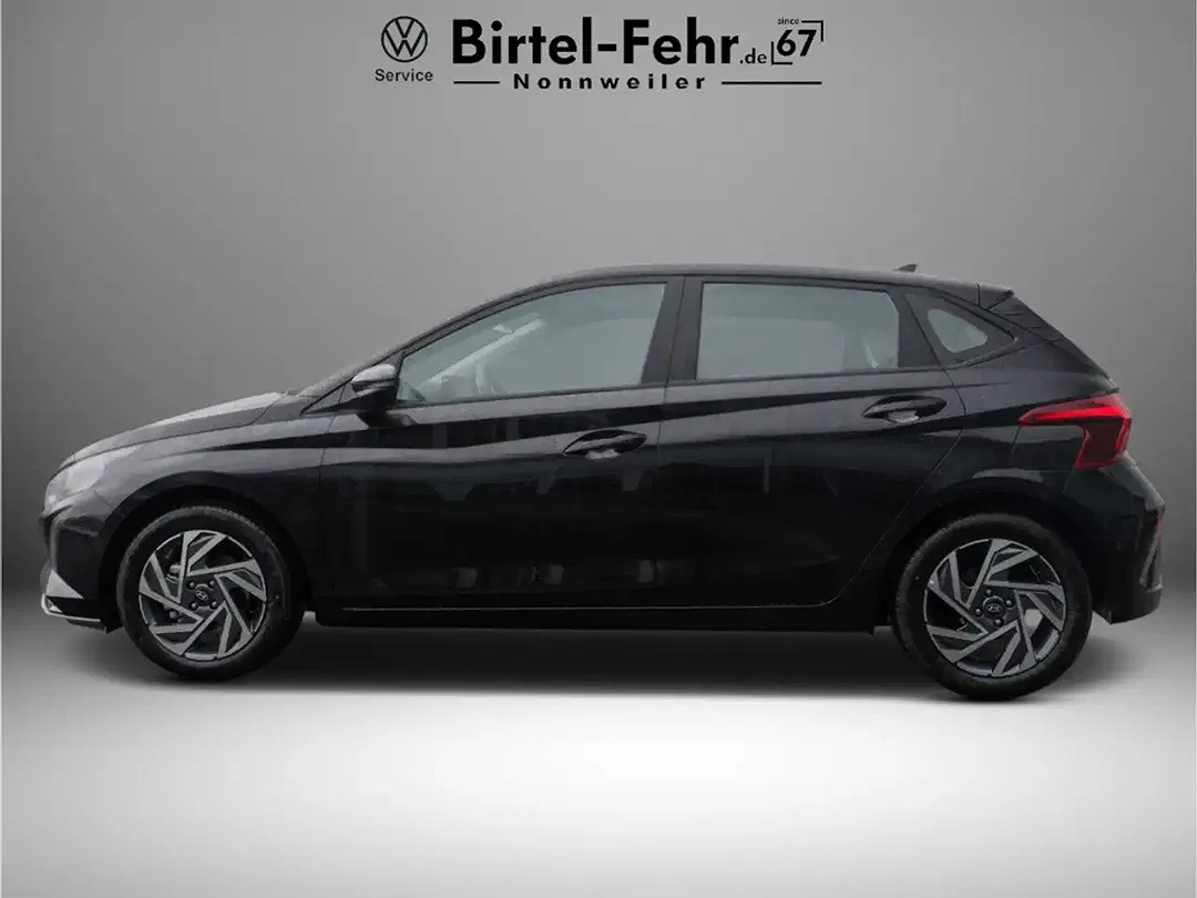 Hyundai i20 - Thumbnail 2