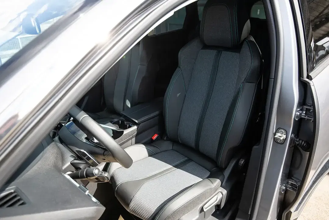 Peugeot 5008 - Thumbnail 7