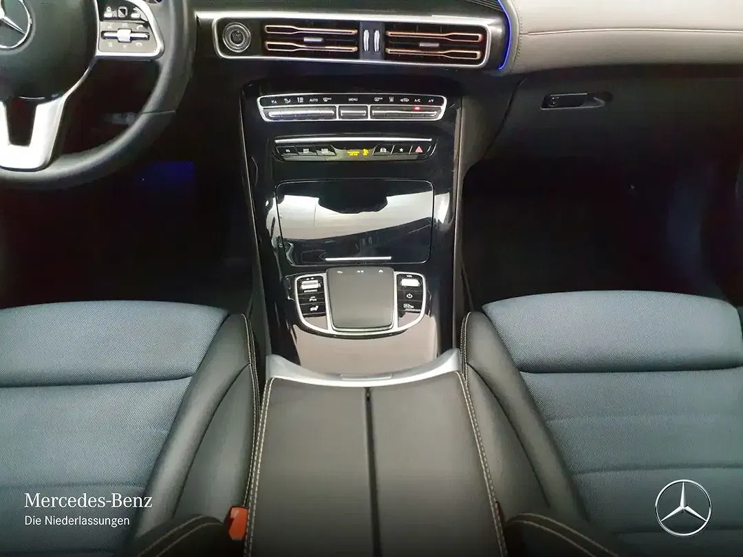Mercedes-Benz EQC 400 - Thumbnail 14