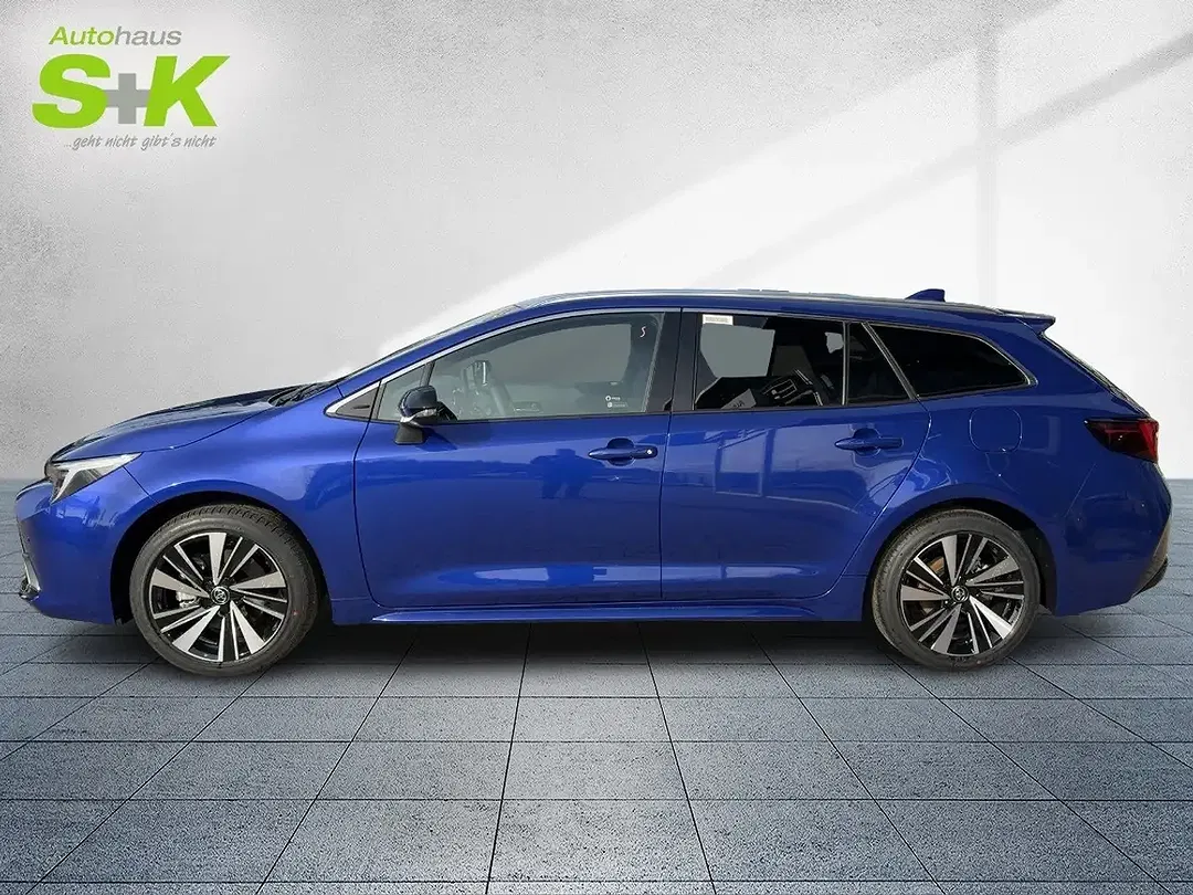 Toyota Corolla - Thumbnail 2