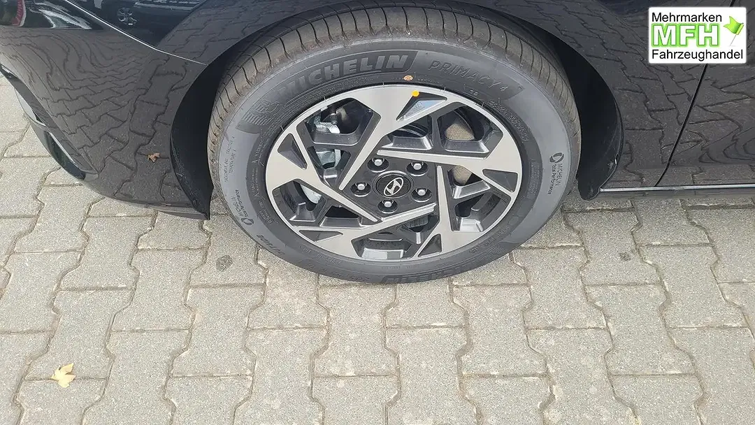Hyundai i30 - Thumbnail 11