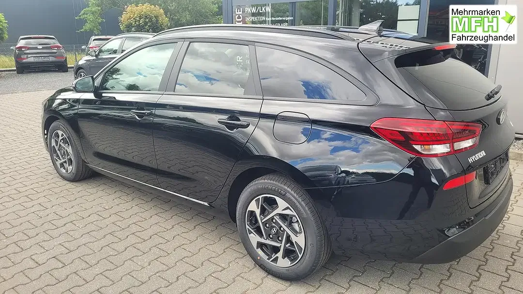 Hyundai i30 - Thumbnail 6
