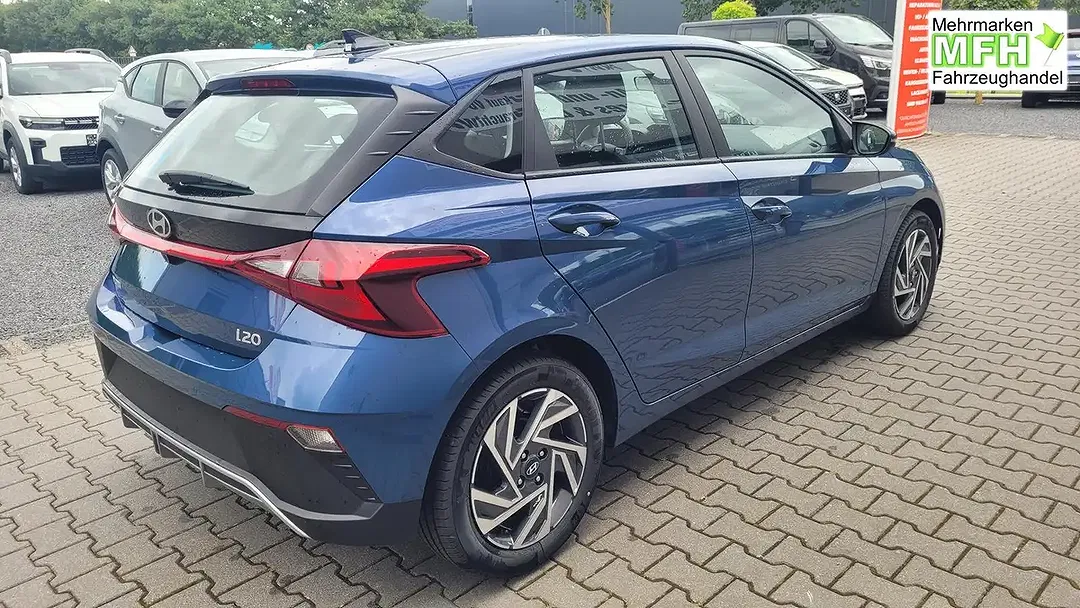 Hyundai i20 - Thumbnail 4