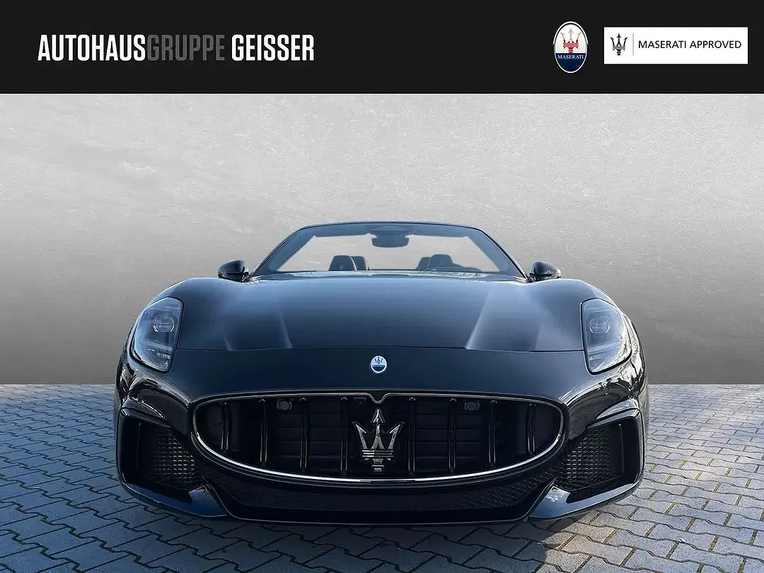 Maserati GranCabrio - Thumbnail 10