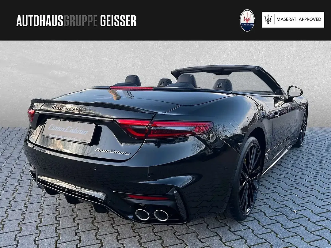 Maserati GranCabrio - Thumbnail 8