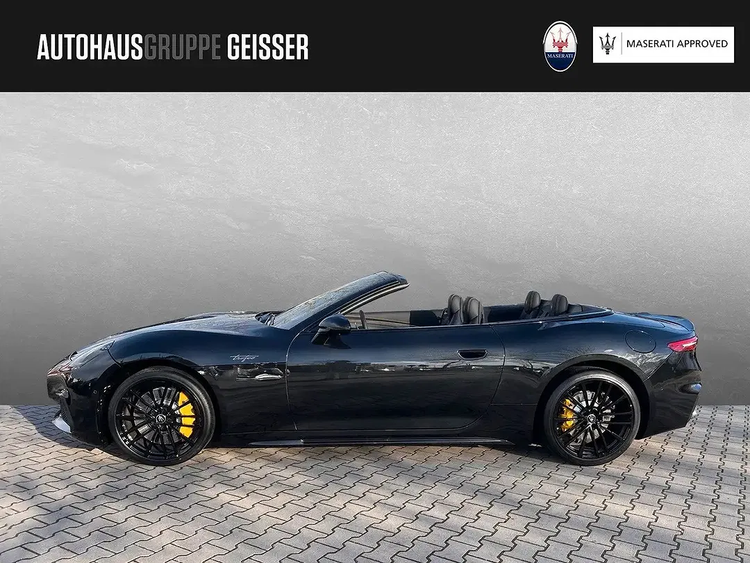 Maserati GranCabrio - Thumbnail 9