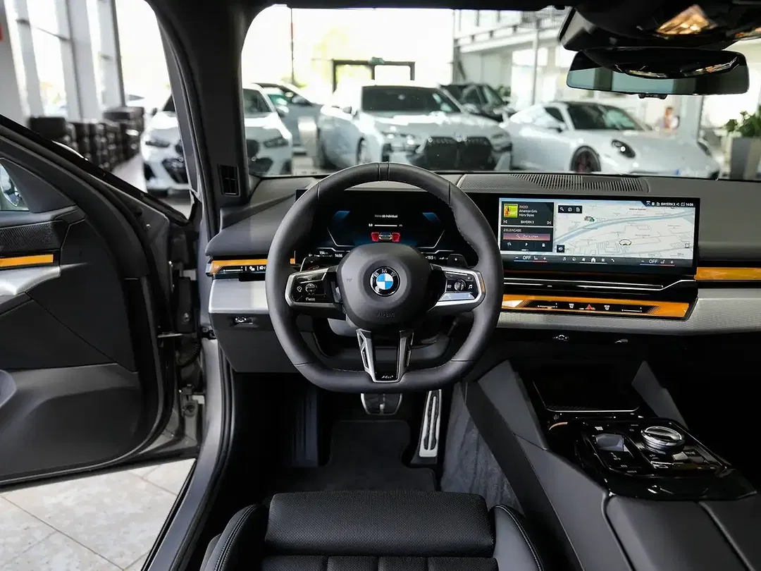 BMW 520 - Thumbnail 14