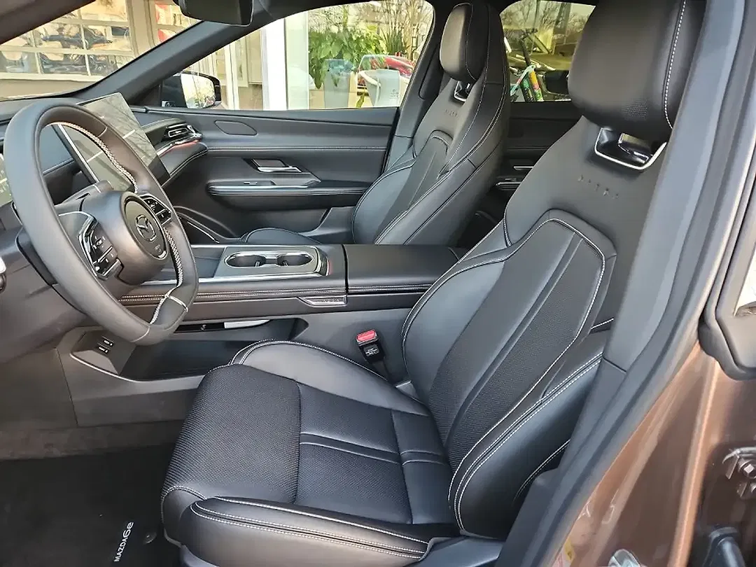 Mazda 6e - Thumbnail 15
