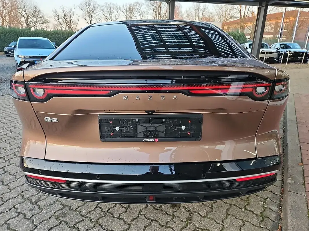 Mazda 6e - Thumbnail 6