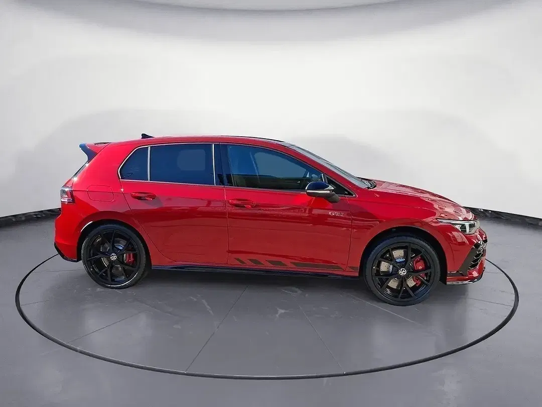 Volkswagen Golf GTI - Thumbnail 5