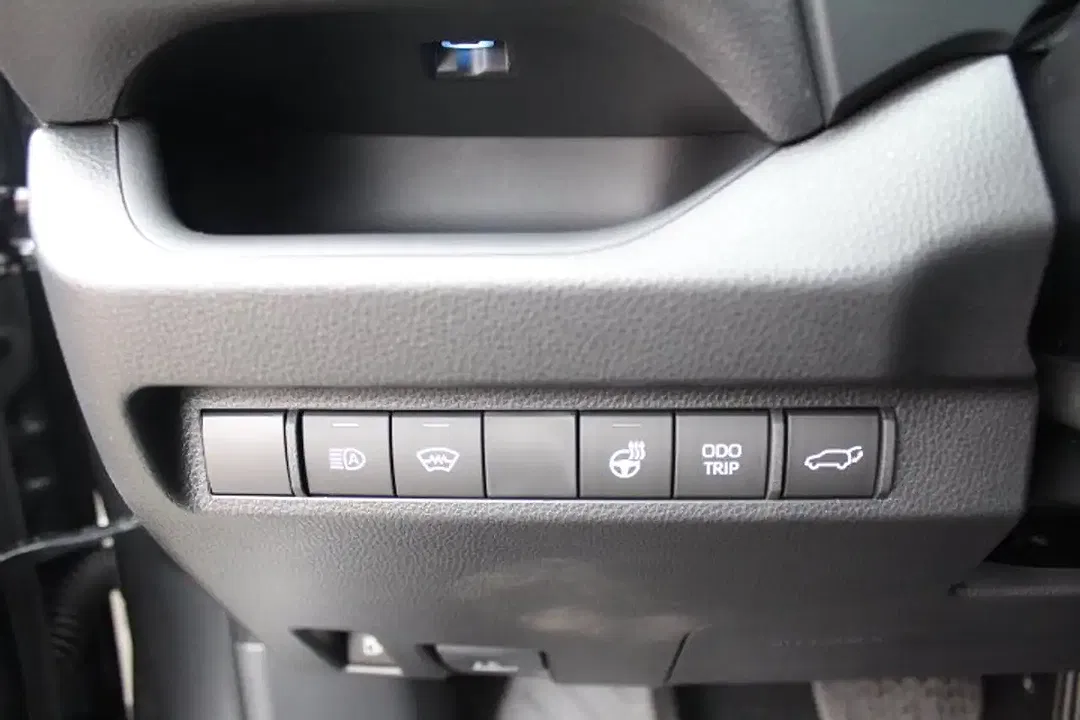 Suzuki Across - Thumbnail 14
