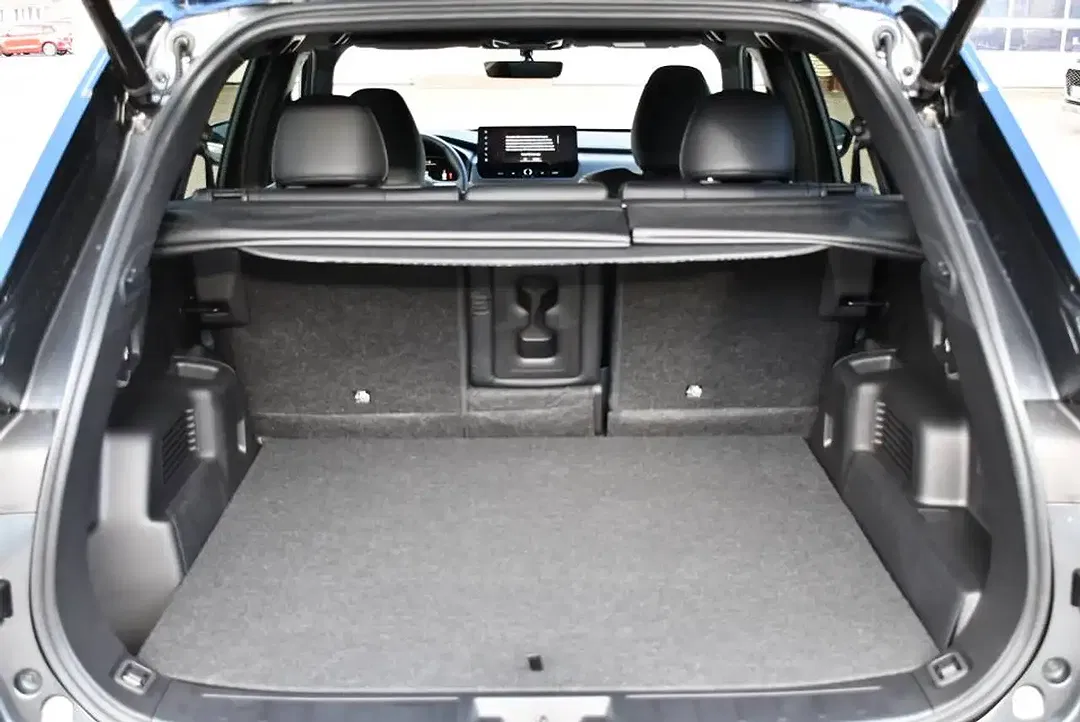 Mitsubishi Outlander - Thumbnail 9