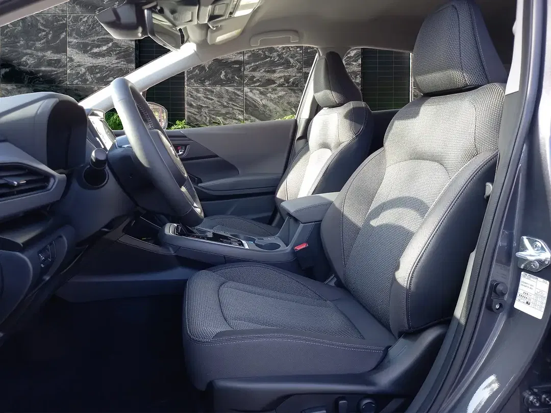 Subaru Crosstrek - Thumbnail 10