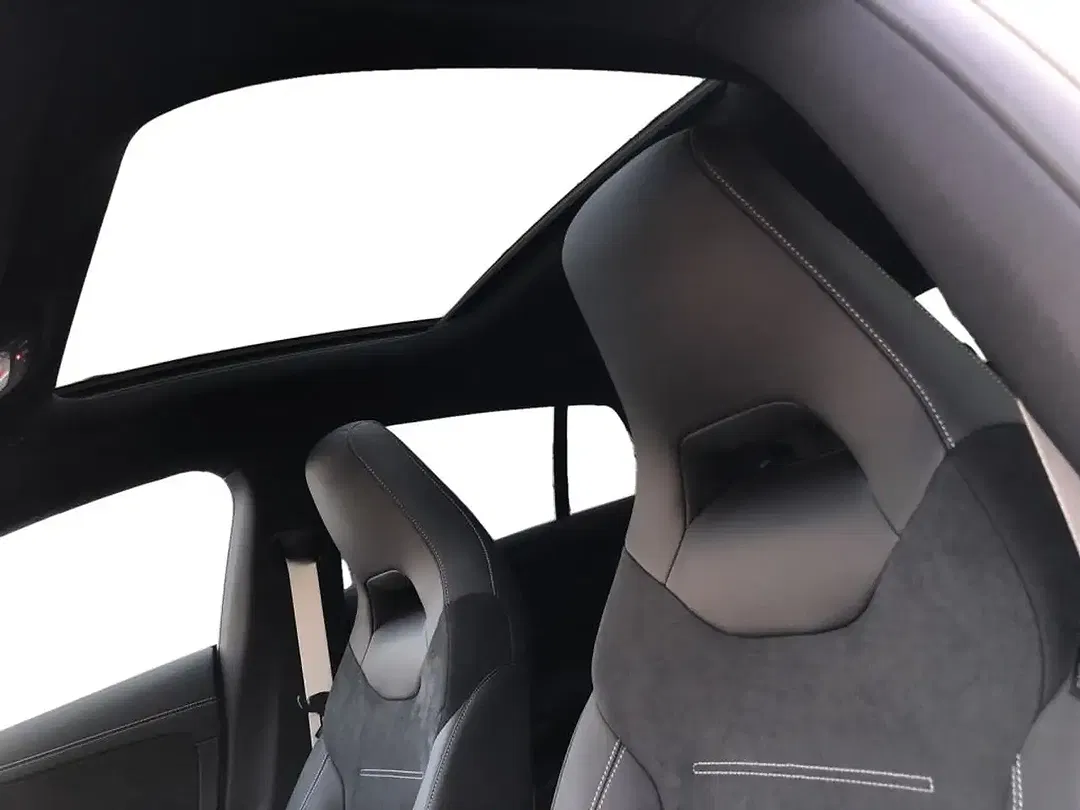 Mercedes-Benz CLA 220 - Thumbnail 13
