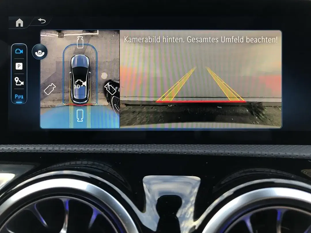 Mercedes-Benz CLA 220 - Thumbnail 6