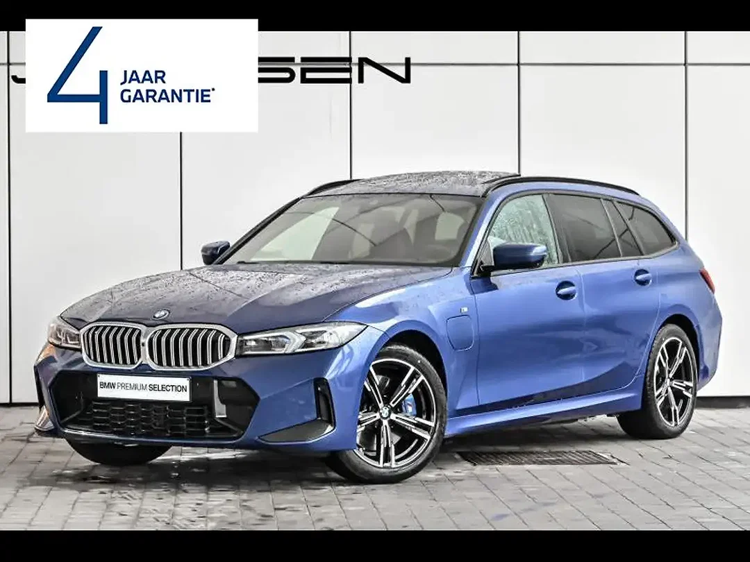 BMW 330 - Afbeelding 1