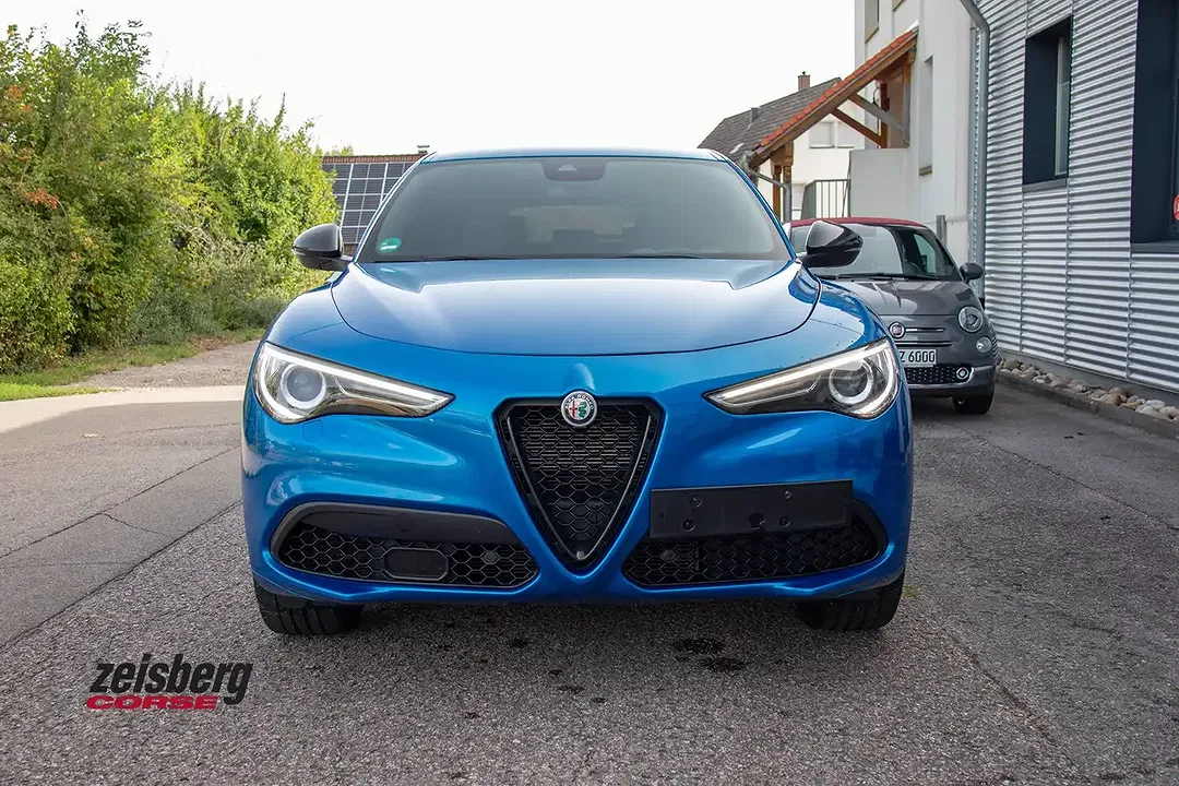 Alfa Romeo Stelvio - Thumbnail 4