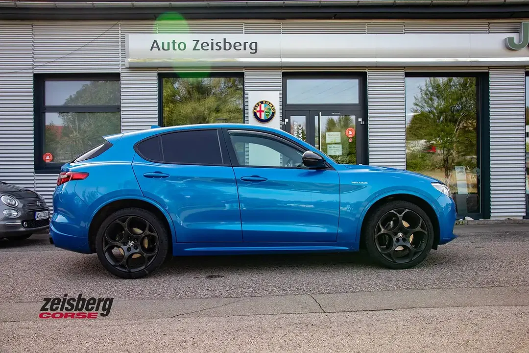 Alfa Romeo Stelvio - Thumbnail 5