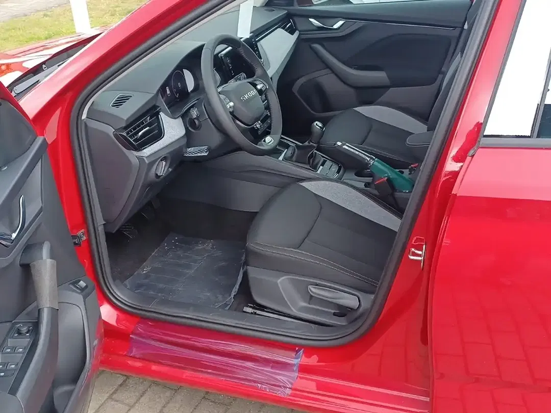 Skoda Scala - Thumbnail 6