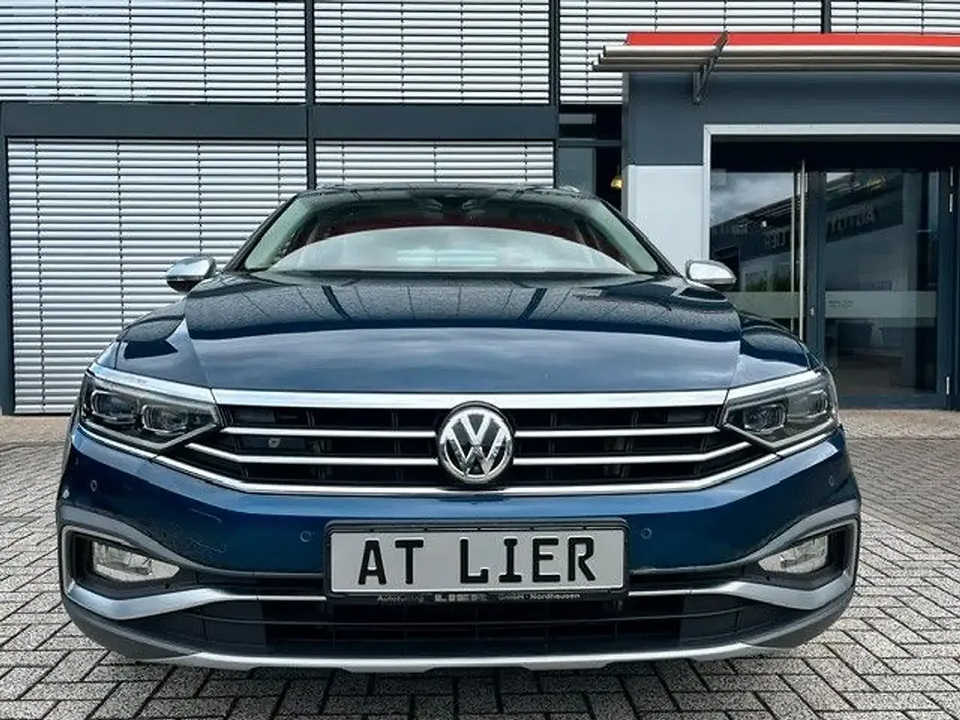 Volkswagen Passat Alltrack - Thumbnail 3