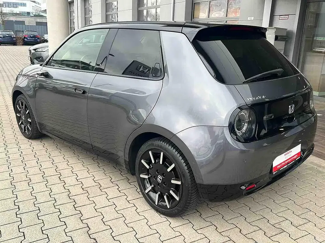 Honda e - Thumbnail 4
